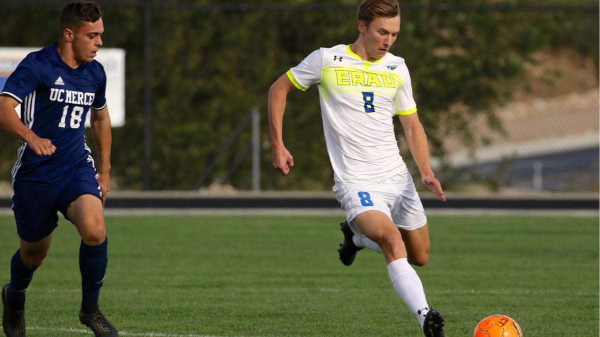 ERAU Wins First Quarterfinal Match