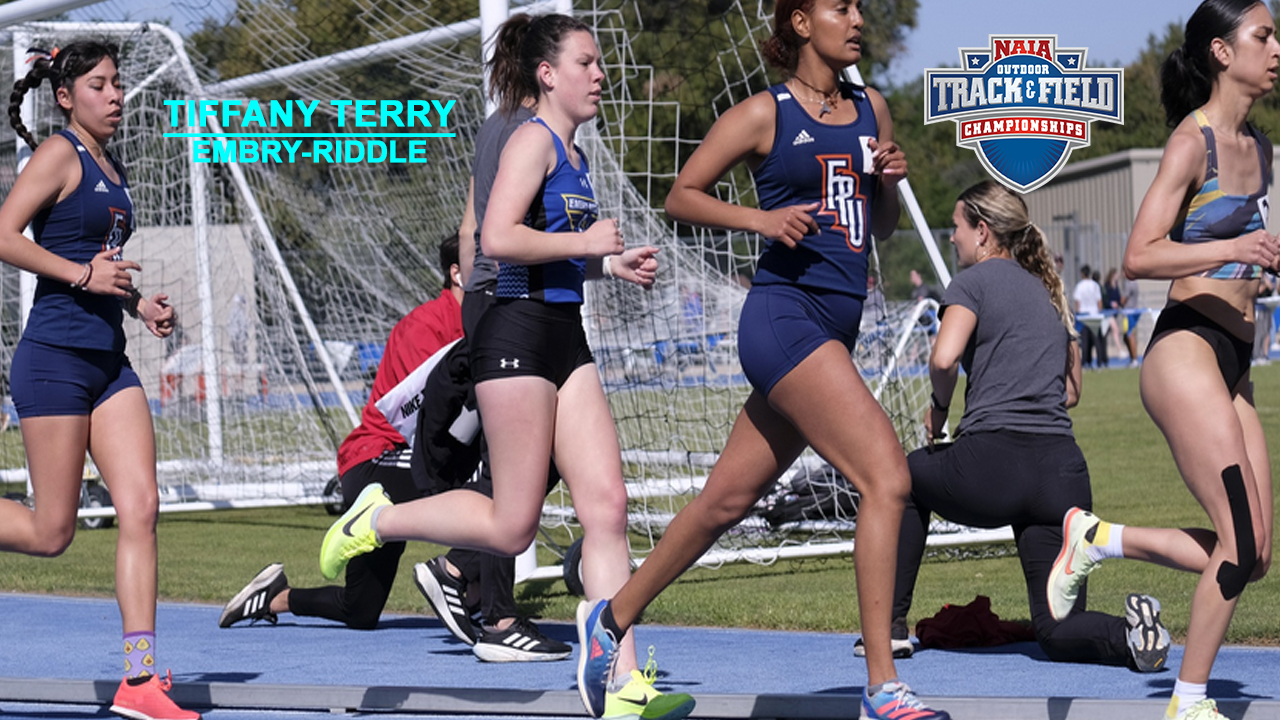 Cal Pac Runners Improve, Fail to Advance
